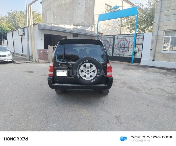 Mitsubishi Pajero 2005, 204,500 km - 3.0 л - Bakı