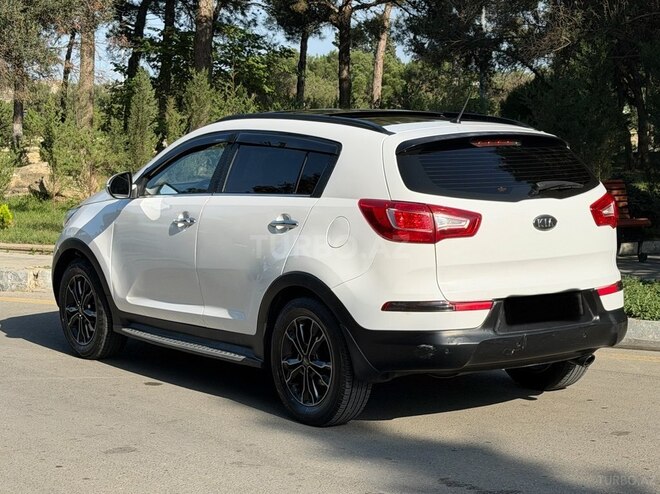 Kia Sportage 2011, 215,222 km - 2.0 л - Bakı