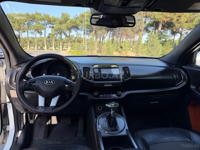 Kia Sportage 2011, 215,222 km - 2.0 л - Bakı