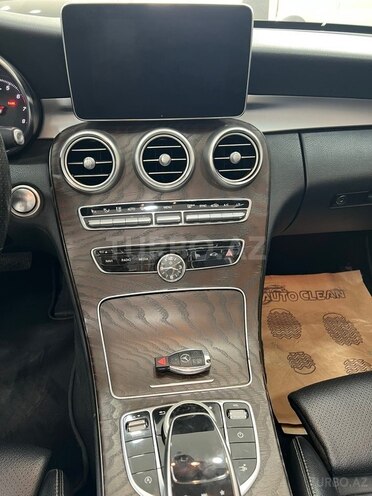 Mercedes C 300 2017, 124,000 km - 2.0 l - Bakı