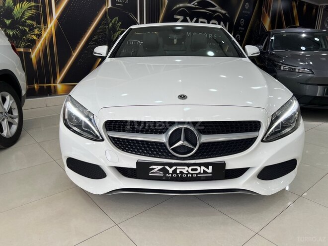 Mercedes C 300 2017, 124,000 km - 2.0 l - Bakı