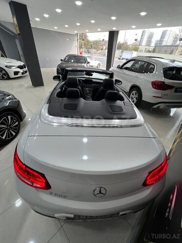 Mercedes C 300 2017, 124,000 km - 2.0 l - Bakı