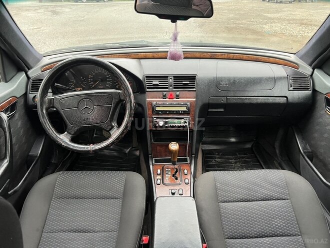 Mercedes C 200 1997, 238,645 km - 2.0 l - Lənkəran