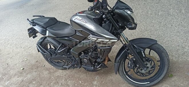 Bajaj Pulsar NS 200 2022, 74,000 km - 0.2 l - Qusar