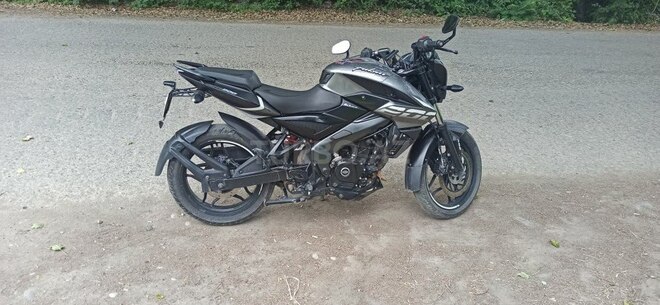 Bajaj Pulsar NS 200 2022, 74,000 km - 0.2 l - Qusar