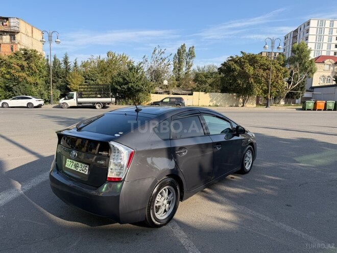 Toyota Prius 2010, 402,471 km - 1.8 л - Bakı