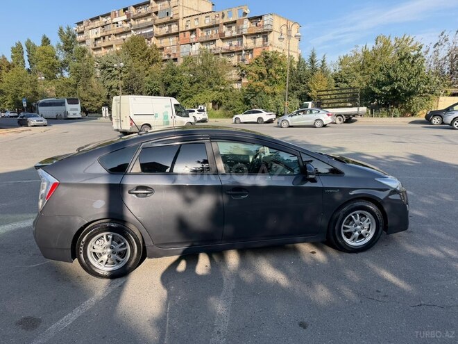 Toyota Prius 2010, 402,471 km - 1.8 л - Bakı