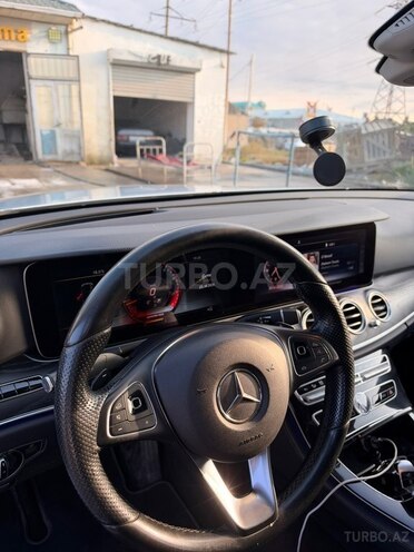 Mercedes E 220 d 2016, 209,000 km - 2.0 l - Bakı