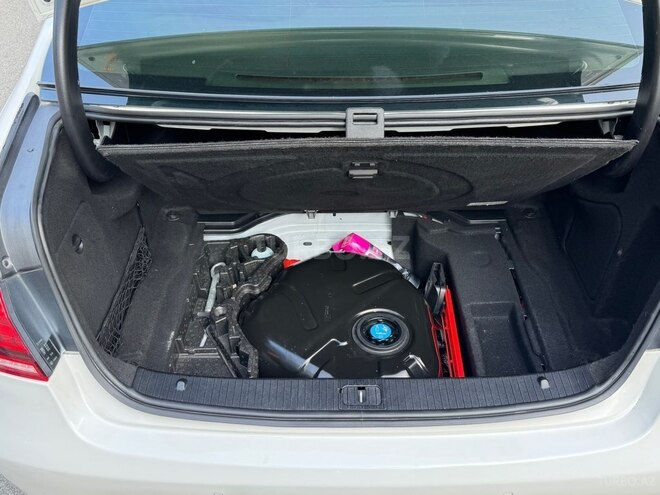 Mercedes E 250 2015, 247,400 km - 2.1 л - Mingəçevir