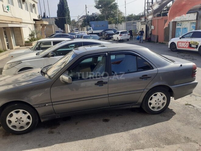 Mercedes C 180 1995, 400,000 km - 1.8 л - Bakı