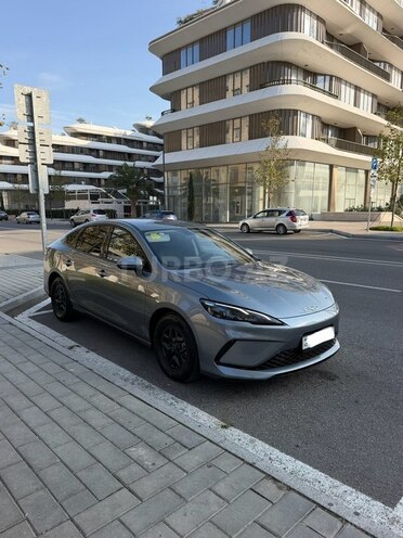 BYD  2025, 4,500 km - 1.5 л - Bakı