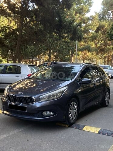 Kia Ceed 2012, 389,947 km - 1.6 l - Bakı