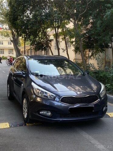 Kia Ceed 2012, 389,947 km - 1.6 l - Bakı