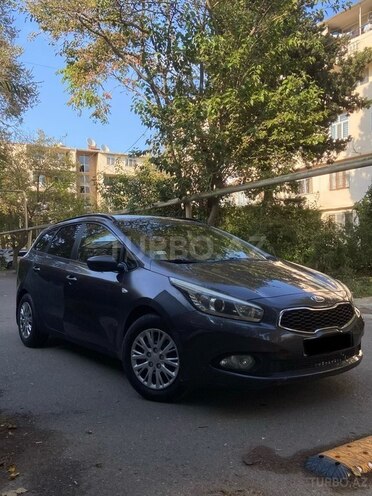 Kia Ceed 2012, 389,947 km - 1.6 l - Bakı