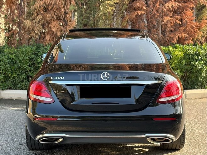 Mercedes E 300 2017, 128,000 km - 2.0 l - Bakı