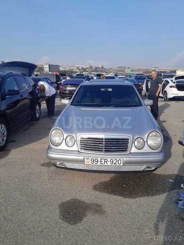 Mercedes E 240 1998, 350,000 km - 2.4 l - Bakı