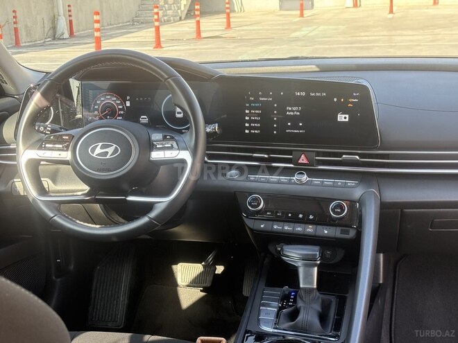 Hyundai Elantra 2025, 8,208 km - 2.0 l - Bakı