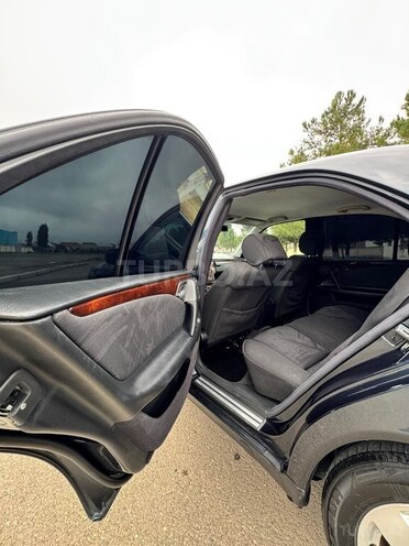 Mercedes E 200 1999, 320,000 km - 2.0 л - Gəncə