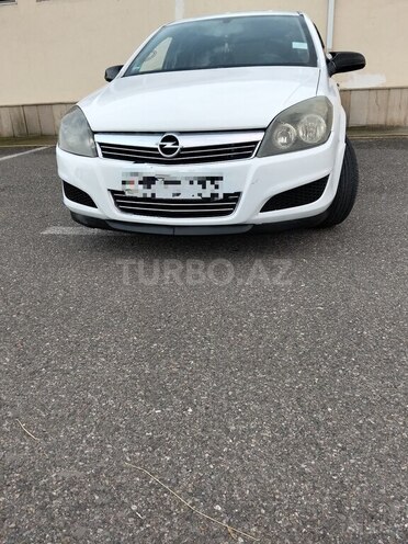 Opel Astra 2009, 303,108 km - 1.4 l - Gəncə