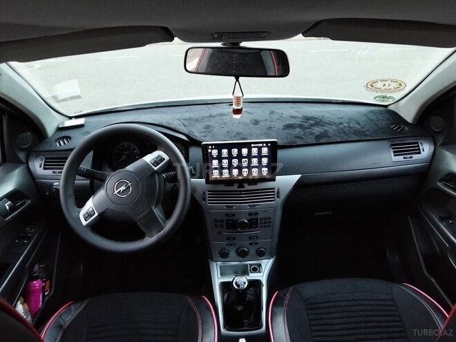 Opel Astra 2009, 303,108 km - 1.4 l - Gəncə