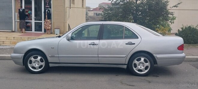 Mercedes E 200 1997, 435,000 km - 2.0 l - Gəncə