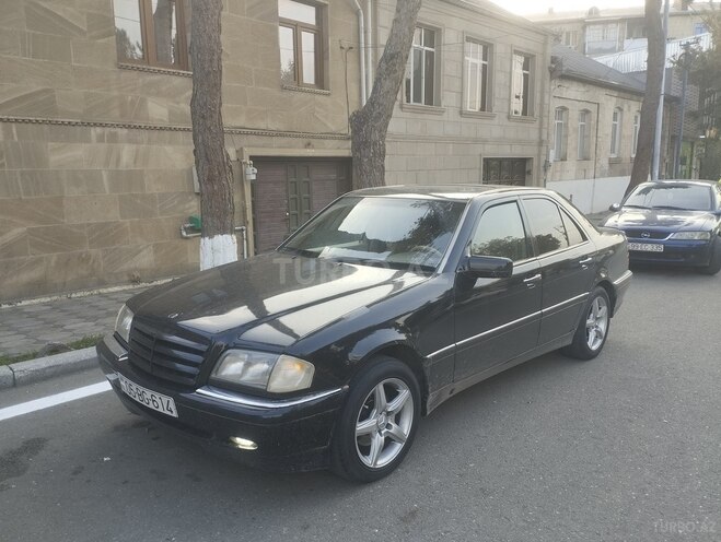 Mercedes C 200 1999, 234,666 km - 2.0 л - Qazax
