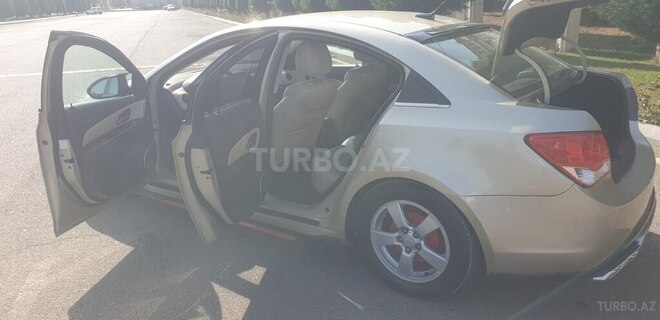 Chevrolet Cruze 2011, 402,336 km - 1.4 l - Gəncə