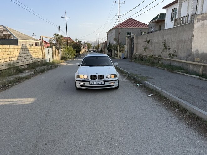 BMW 318 1999, 298,000 km - 1.9 l - Bakı