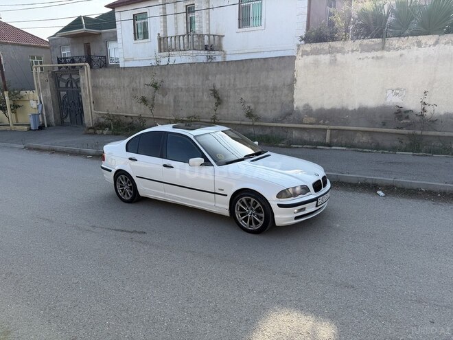 BMW 318 1999, 298,000 km - 1.9 l - Bakı
