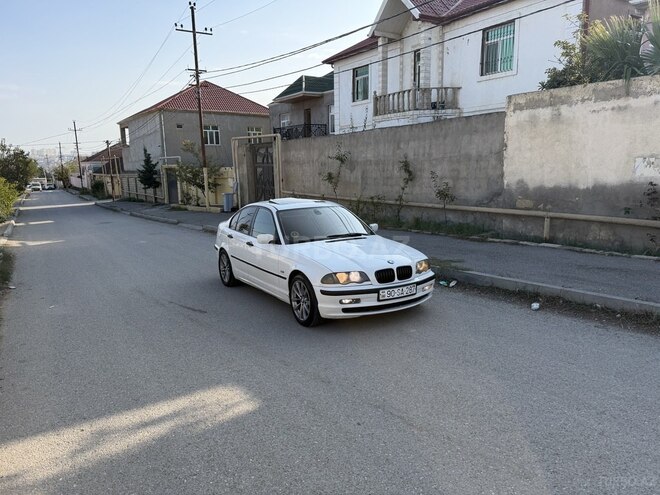 BMW 318 1999, 298,000 km - 1.9 l - Bakı