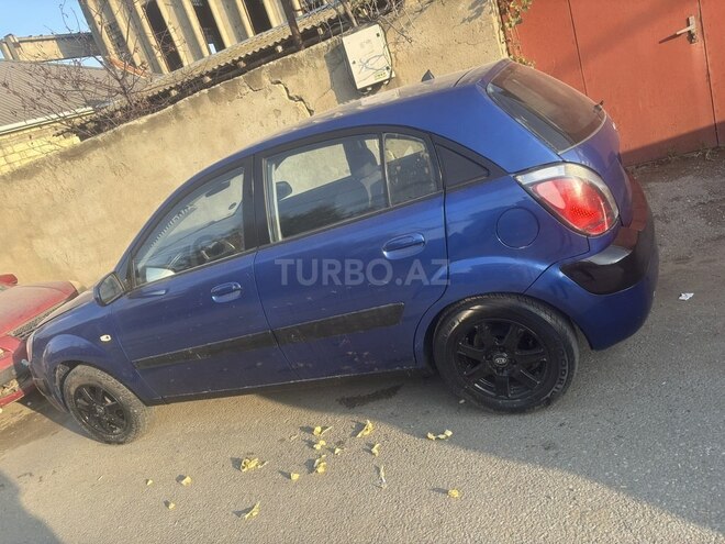 Kia Rio 2006, 120,000 km - 1.4 l - Bakı