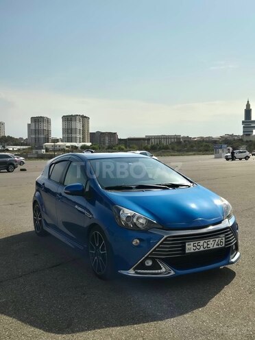 Toyota Aqua 2015, 115,000 km - 1.5 l - Bakı