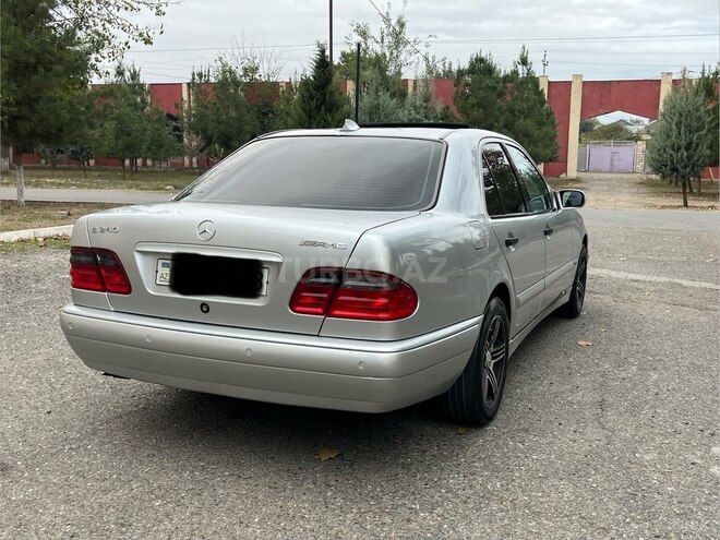 Mercedes E 240 1999, 450,000 km - 2.4 l - Beyləqan