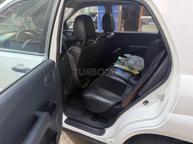 Kia Sportage 2009, 282,000 km - 2.0 l - Bakı