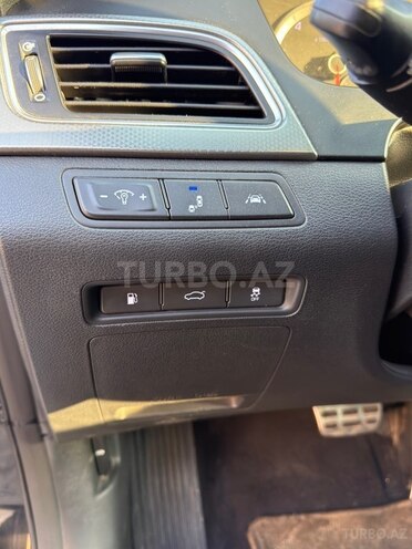 Hyundai Sonata 2015, 257,000 km - 2.0 л - Bakı