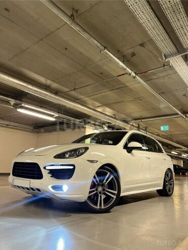Porsche Cayenne Turbo S 2012, 142,400 km - 4.8 l - Bakı