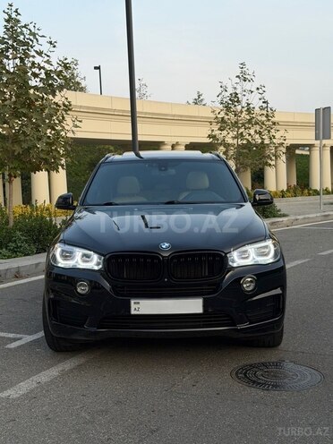 BMW X5 2017, 130,000 km - 3.0 л - Bakı