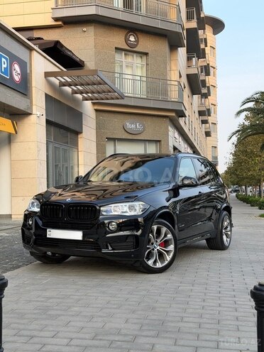 BMW X5 2017, 130,000 km - 3.0 л - Bakı