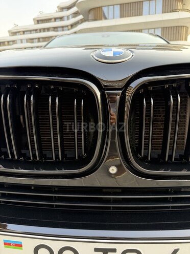 BMW X5 2017, 130,000 km - 3.0 л - Bakı