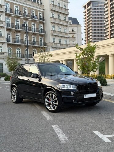 BMW X5 2017, 130,000 km - 3.0 л - Bakı