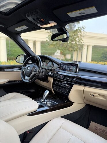 BMW X5 2017, 130,000 km - 3.0 л - Bakı