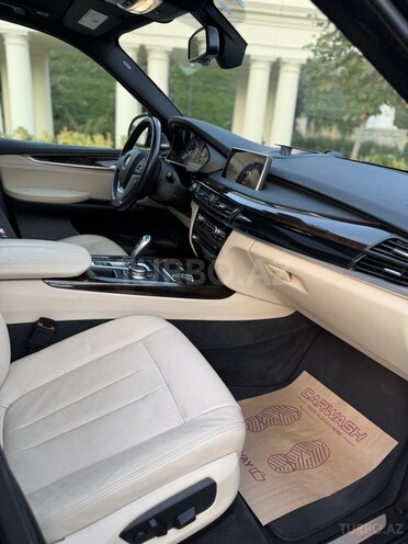 BMW X5 2017, 130,000 km - 3.0 л - Bakı