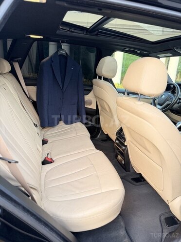BMW X5 2017, 130,000 km - 3.0 л - Bakı