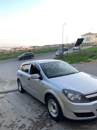 Opel Astra 2004, 370,000 km - 1.4 l - Bakı