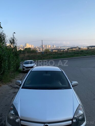 Opel Astra 2004, 370,000 km - 1.4 l - Bakı