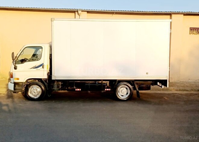 Hyundai HD-65 2013, 185,217 km - 3.9 l - Bakı