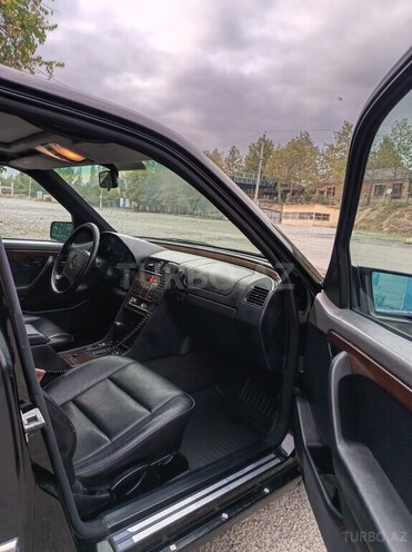 Mercedes C 220 1994, 272,620 km - 2.2 л - Bərdə