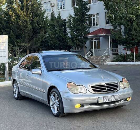 Mercedes C 240 2001, 254,125 km - 2.6 л - Bakı
