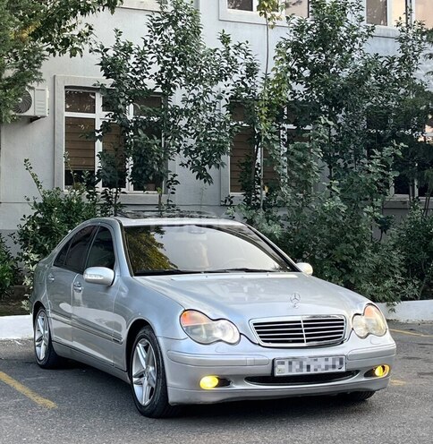 Mercedes C 240 2001, 254,125 km - 2.6 л - Bakı