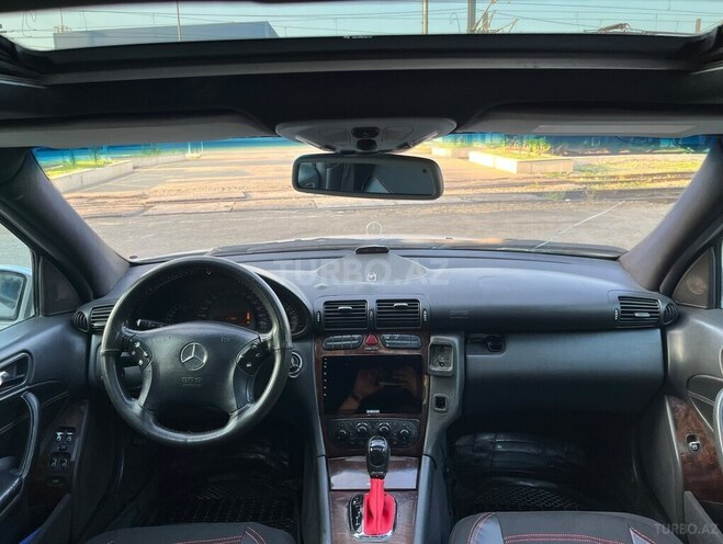 Mercedes C 240 2001, 254,125 km - 2.6 л - Bakı